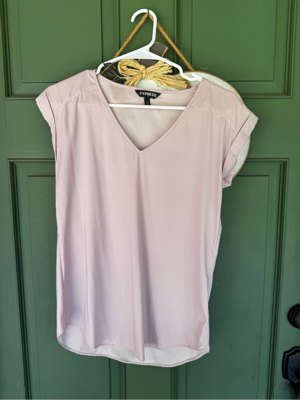 Express Blush Pink V-Neck Cap Sleeve Top